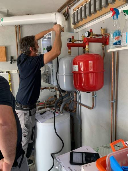 trouver un artisan qualifié rge pour pose de climatisation dans les landes à Biscarrosse