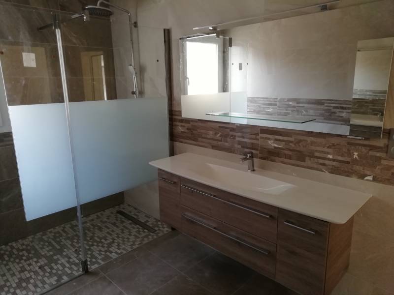 Rénovation de salle de bain sur Parentis en born dans les landes par Océane plomberie