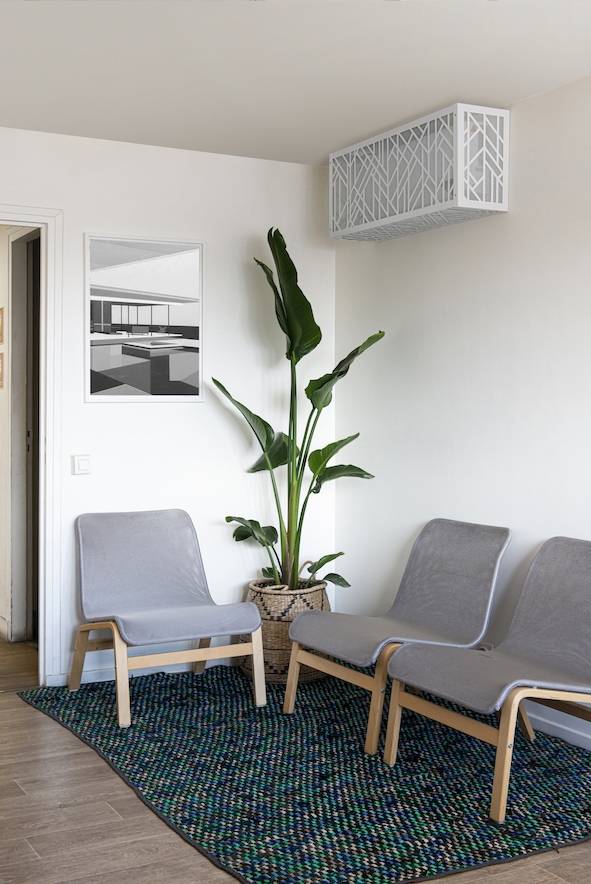 Cacher votre split avec un cache clim installer par océane plomberie